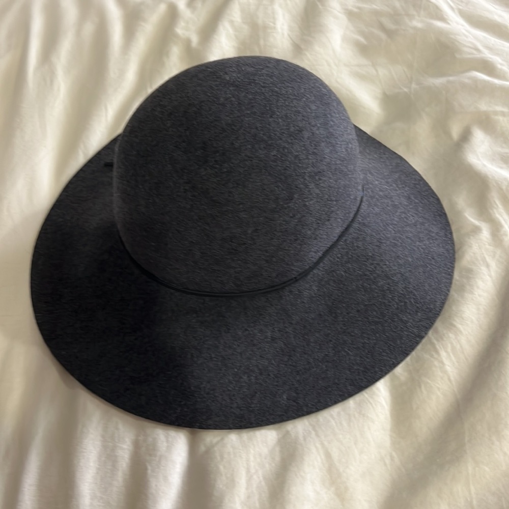 Charcoal wool hat